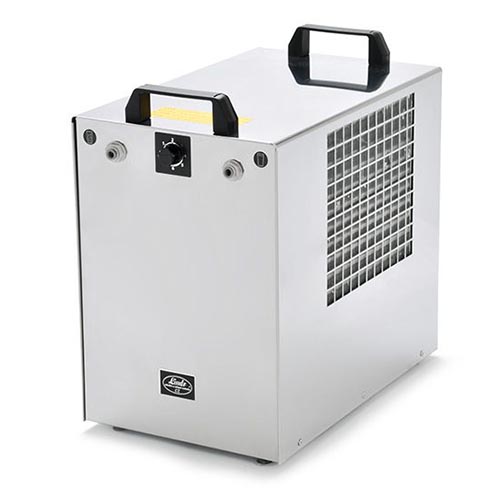 Lindr water carbonator